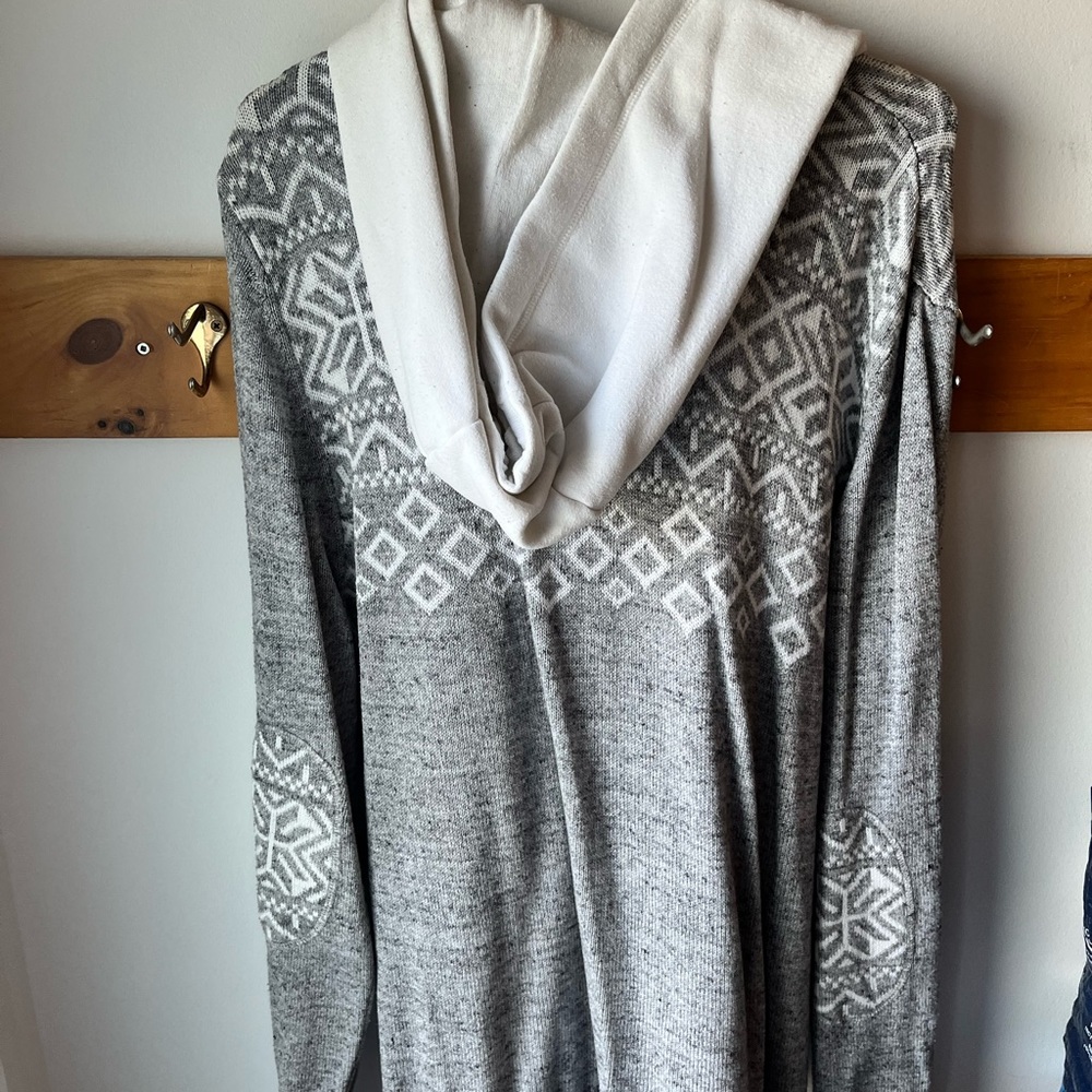 Grey hoodie